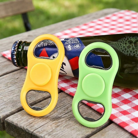 Rotatable Decompression Double-hole Bottle Opener